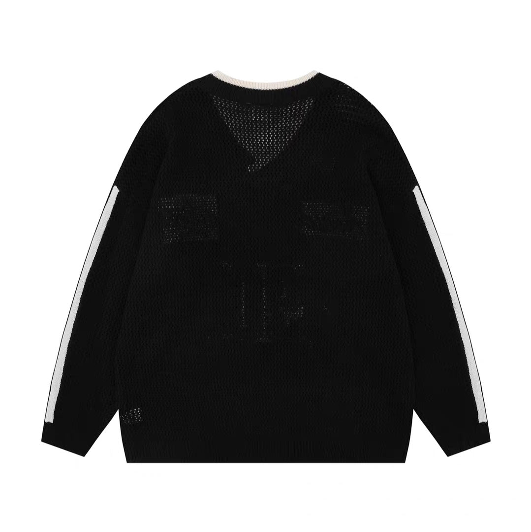 ナンバリングメッシュVネックルーズニット