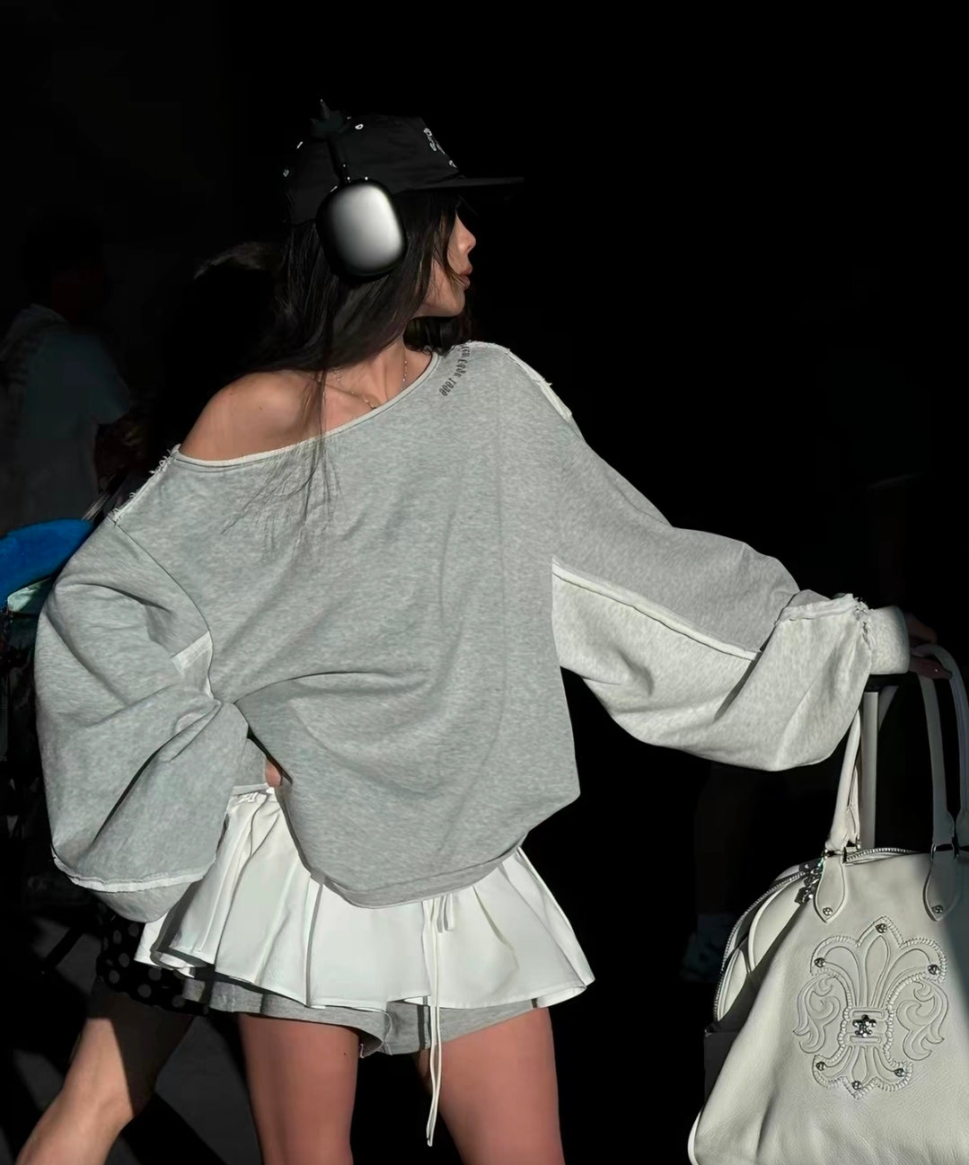 オフショルルーズトップスフレアミニセット