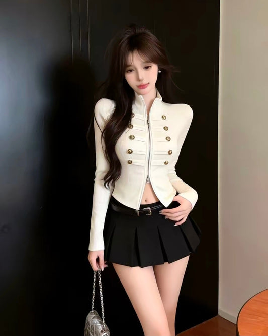 ナポレオンテイストジップアップニット